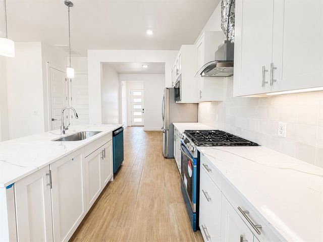 2537 NW 130th Street, Oklahoma City, OK 73120