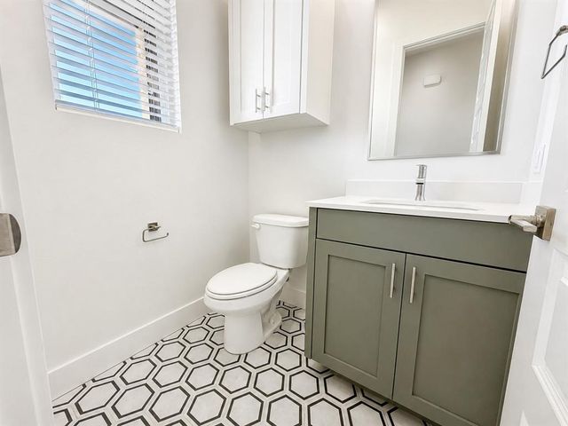 2537 NW 130th Street, Oklahoma City, OK 73120