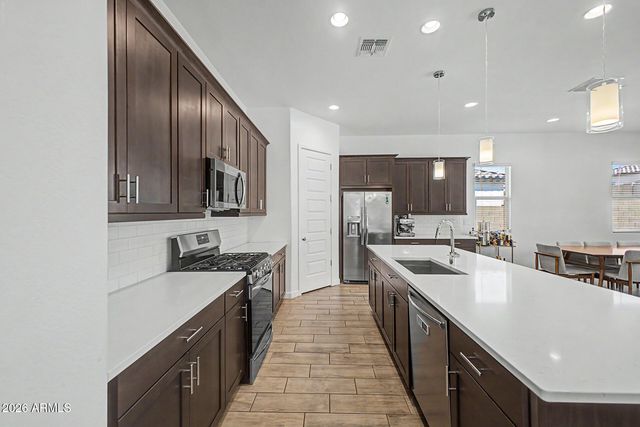 3911 W BUIST Avenue, Laveen, AZ 85339