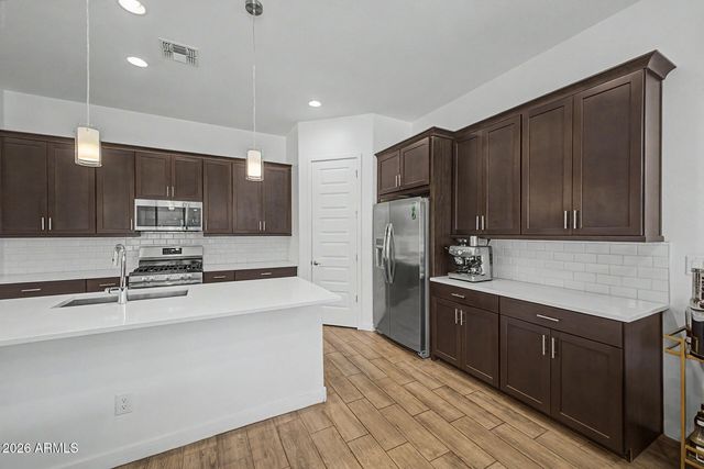 3911 W BUIST Avenue, Laveen, AZ 85339