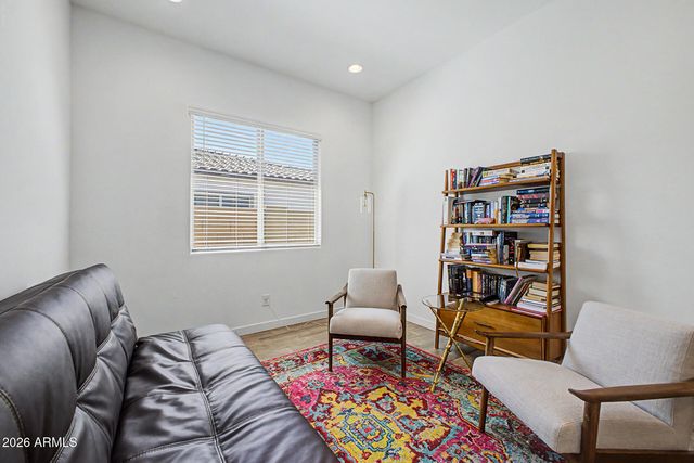 3911 W BUIST Avenue, Laveen, AZ 85339