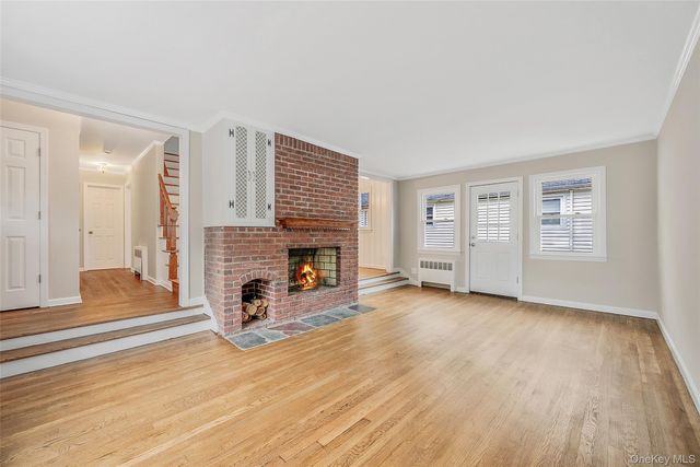 24 Russell Street, Amityville, NY 11701