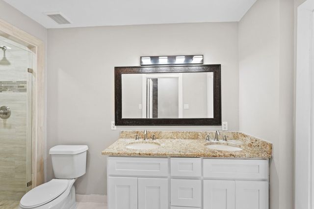 10811 Tupper Lake Drive, Houston, TX 77042