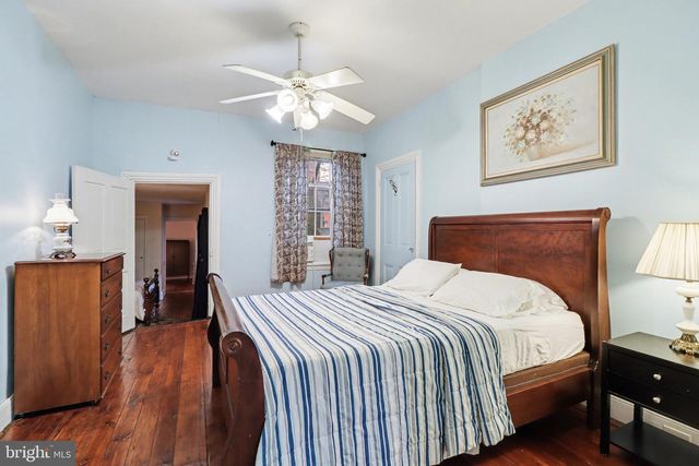 329 S FRONT ST, Harrisburg, PA 17104