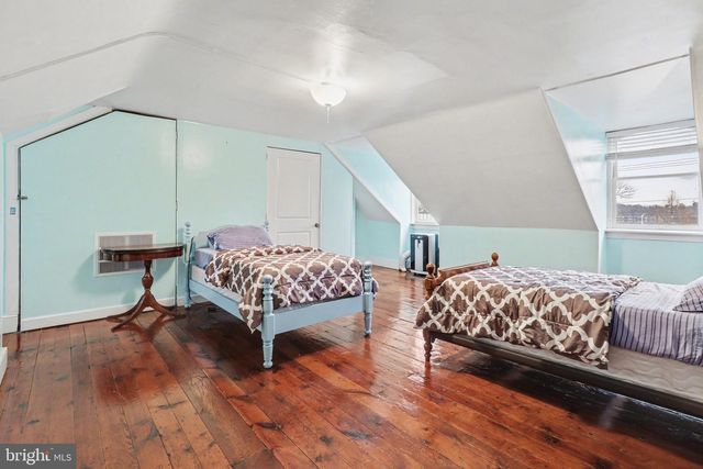 329 S FRONT ST, Harrisburg, PA 17104