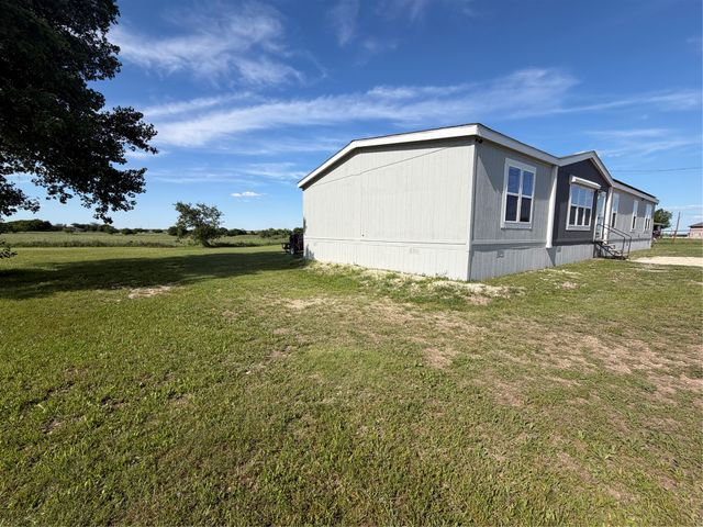 516 Glendale Drive, Godley, TX 76044