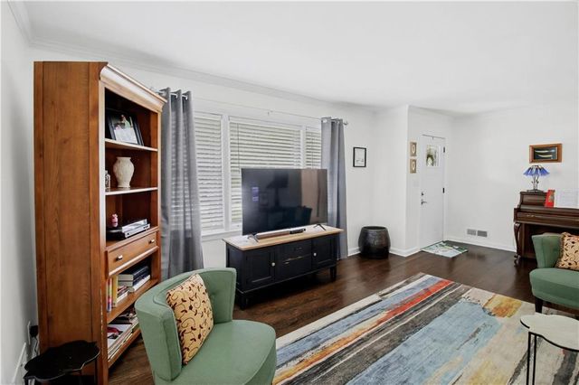 1507 Knollwood Terrace, Decatur, GA 30033