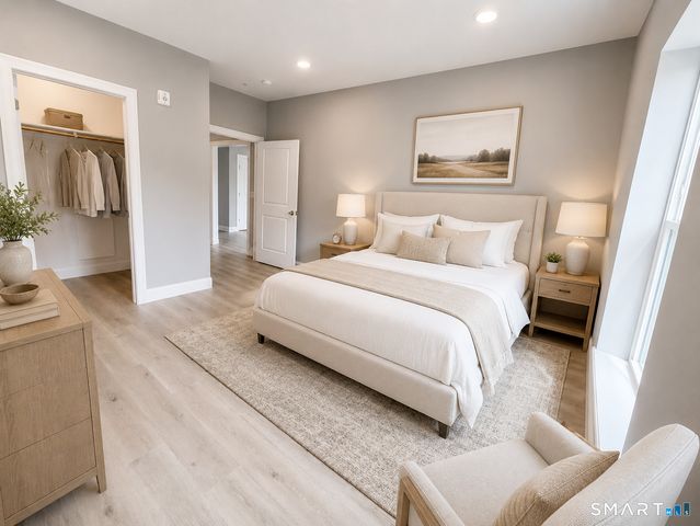 301 Bridgeport Avenue 101, Shelton, CT 06484