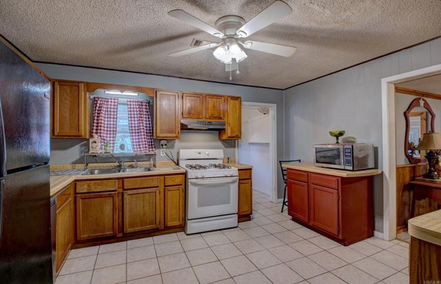 131 Saunders Drive, North Little Rock, AR 72117