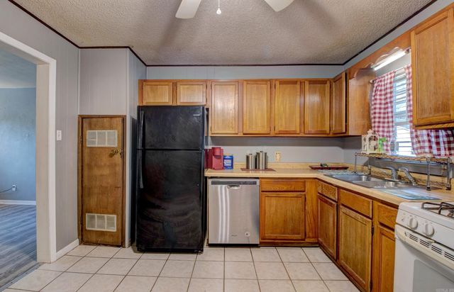 131 Saunders Drive, North Little Rock, AR 72117