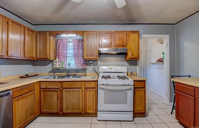 131 Saunders Drive, North Little Rock, AR 72117