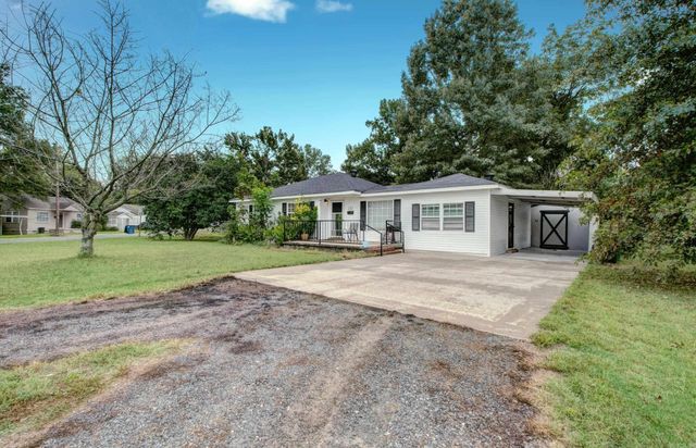 131 Saunders Drive, North Little Rock, AR 72117