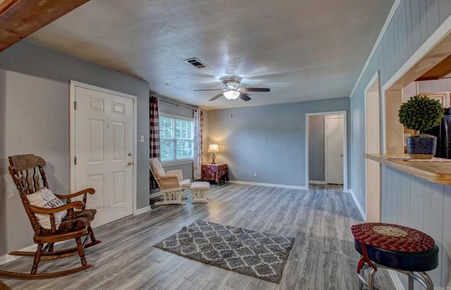 131 Saunders Drive, North Little Rock, AR 72117