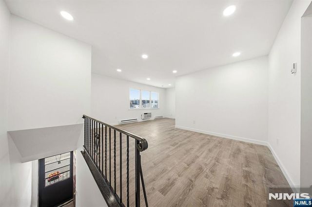 245 Edmund Avenue 3, Paterson, NJ 07502