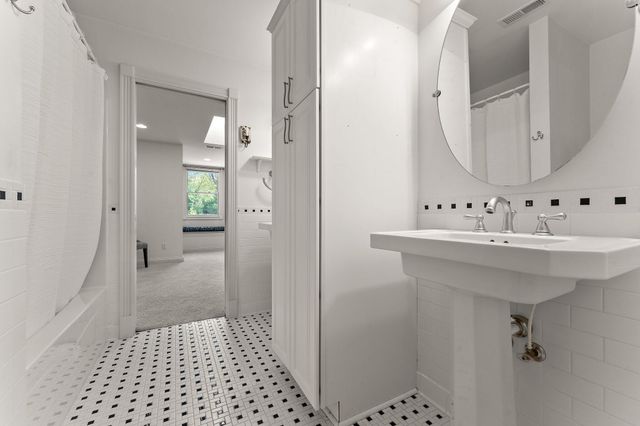 4291 Us 35, La Porte, IN 46350