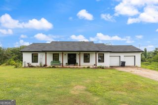 5932 Whitesville Road, West Point, GA 31833