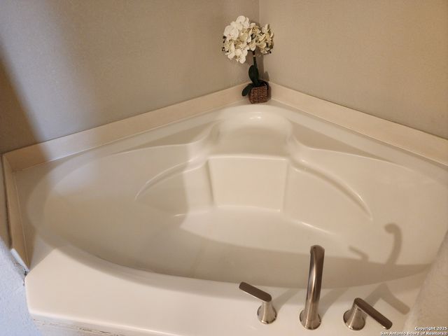 5866 Wildcat Canyon, San Antonio, TX 78252