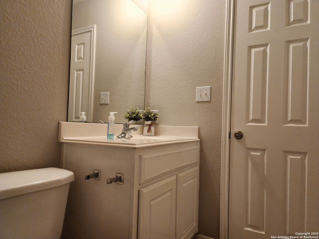 5866 Wildcat Canyon, San Antonio, TX 78252