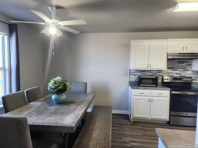 5866 Wildcat Canyon, San Antonio, TX 78252