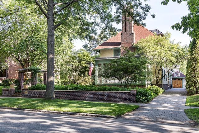 670 Goodrich Avenue, Saint Paul, MN 55105