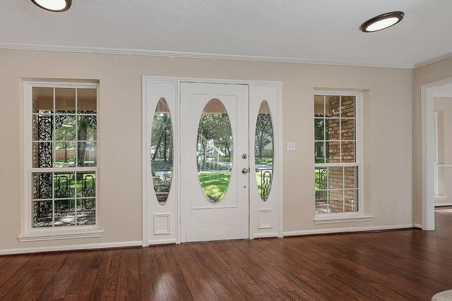 112 Kirkwood Lane, Conroe, TX 77304