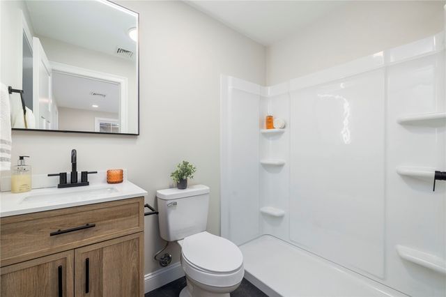 2907 Post Road 1, Warwick, RI 02886