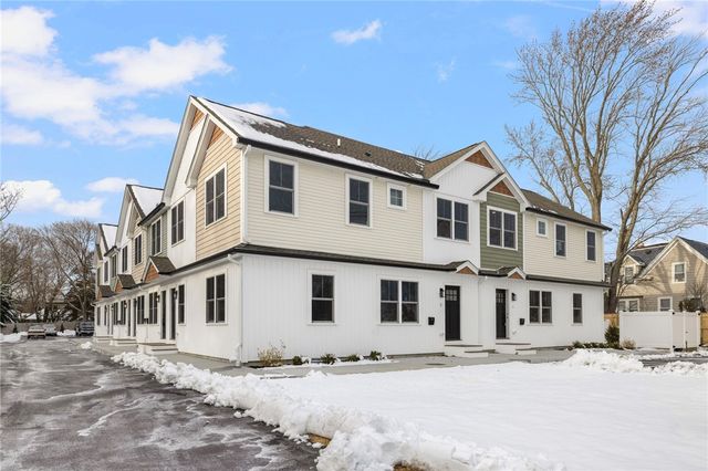2907 Post Road 1, Warwick, RI 02886