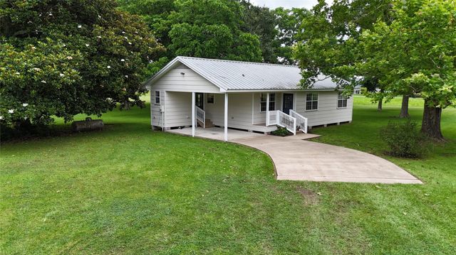 2710 County Road 2274, Cleveland, TX 77327