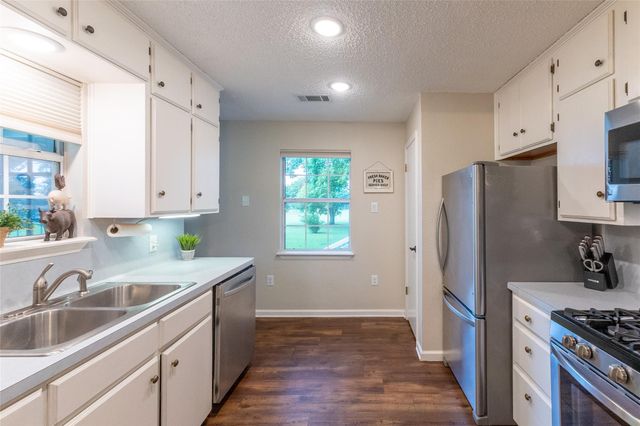 2710 County Road 2274, Cleveland, TX 77327