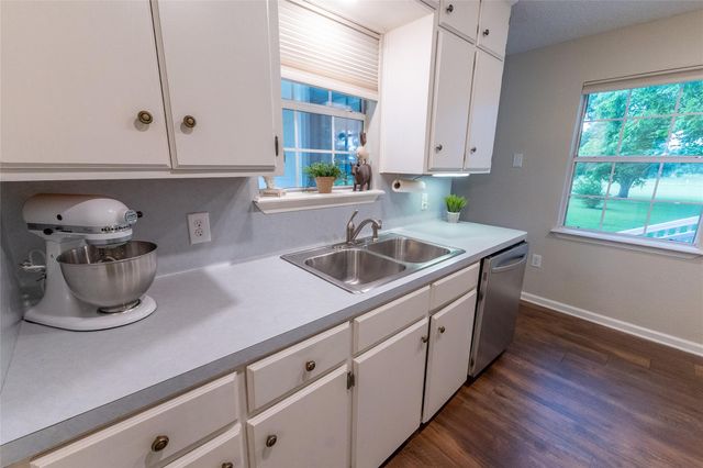 2710 County Road 2274, Cleveland, TX 77327
