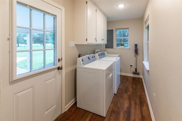 2710 County Road 2274, Cleveland, TX 77327