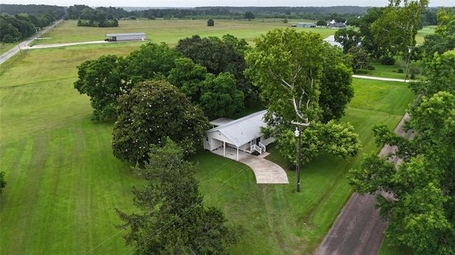 2710 County Road 2274, Cleveland, TX 77327