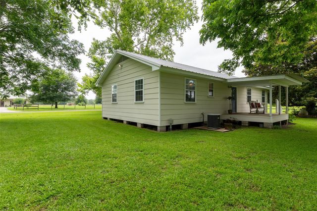 2710 County Road 2274, Cleveland, TX 77327