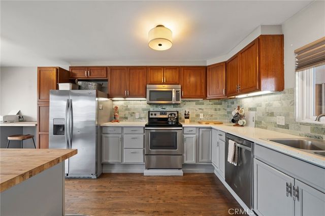 3819 East Livingston Drive 9, Long Beach, CA 90803