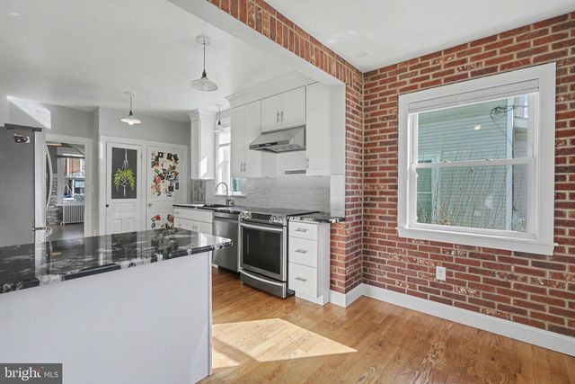 129 POPLAR AVE, Hummelstown, PA 17036