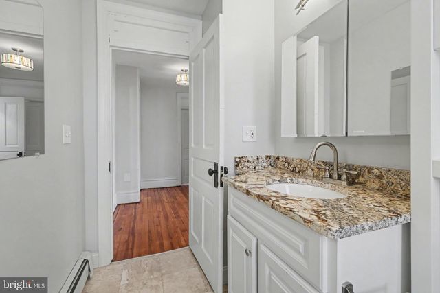 129 POPLAR AVE, Hummelstown, PA 17036