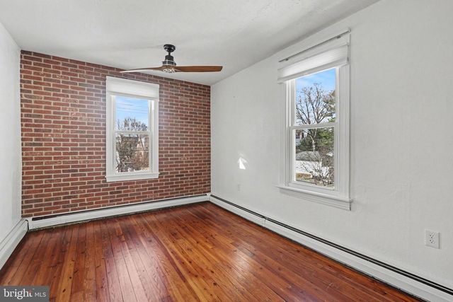 129 POPLAR AVE, Hummelstown, PA 17036