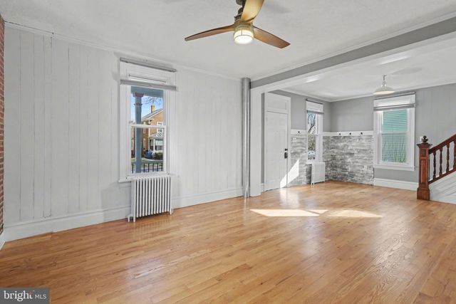 129 POPLAR AVE, Hummelstown, PA 17036