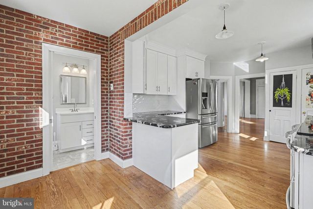 129 POPLAR AVE, Hummelstown, PA 17036