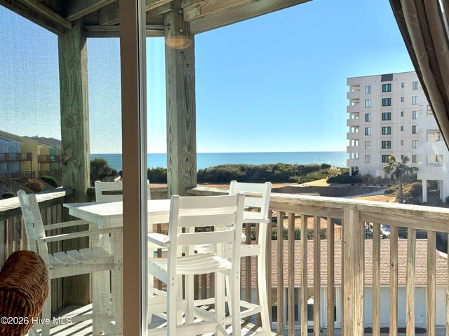 8801 Reed Drive 208n, Emerald Isle, NC 28594