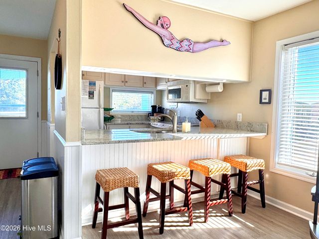 8801 Reed Drive 208n, Emerald Isle, NC 28594