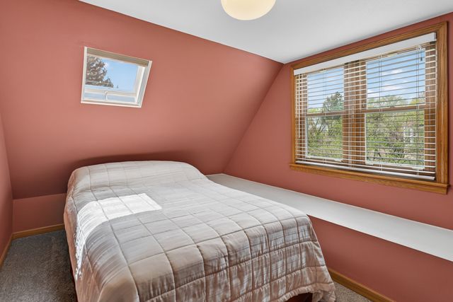 629 E Lincoln Avenue, Belvidere, IL 61008