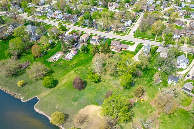 629 E Lincoln Avenue, Belvidere, IL 61008
