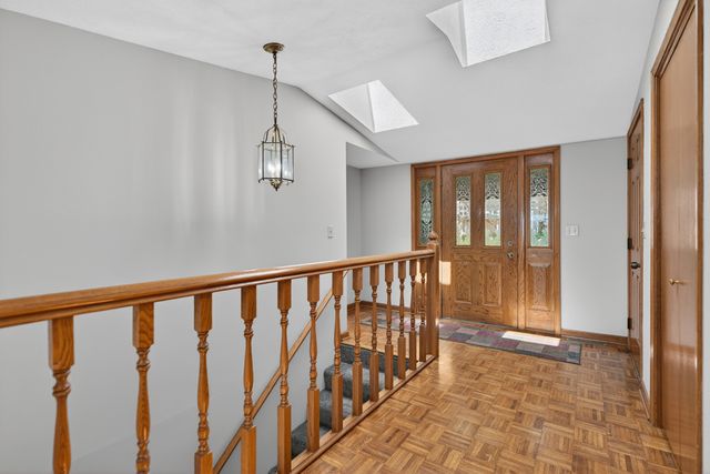 629 E Lincoln Avenue, Belvidere, IL 61008