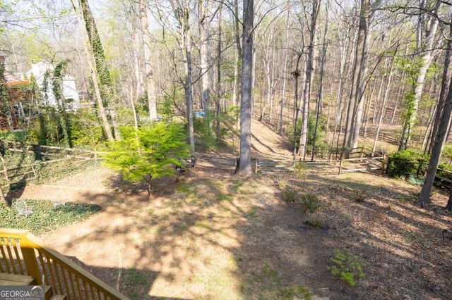 2093 Halfmoon Bluff NW, Kennesaw, GA 30152