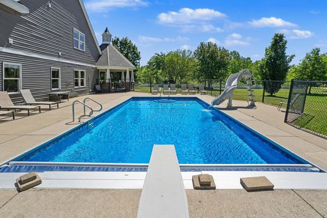 1662 66th Street, Fennville, MI 49408