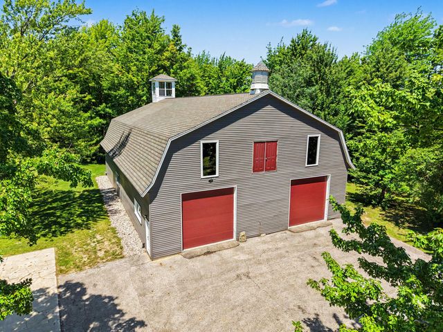 1662 66th Street, Fennville, MI 49408