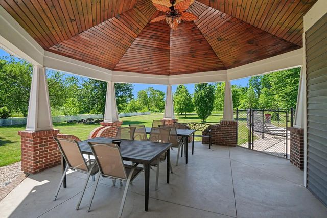 1662 66th Street, Fennville, MI 49408