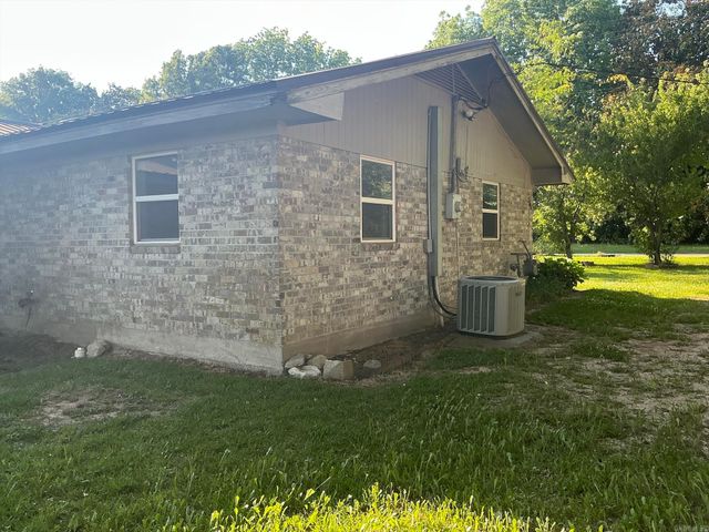 207 E Hwy 60, Portland, AR 71663