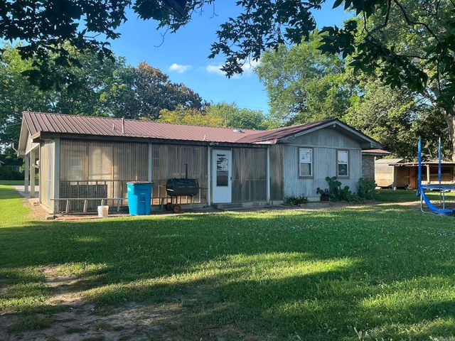 207 E Hwy 60, Portland, AR 71663